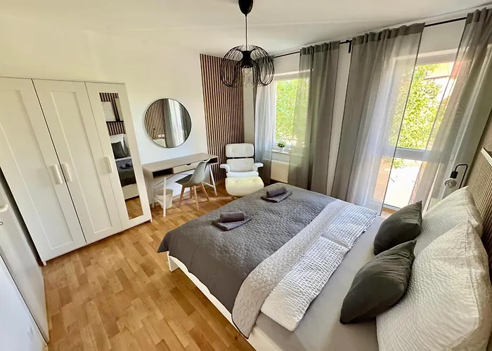 Apartment Familiennest - Grosszuegige Familienwohnung Mit Balkon