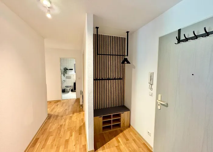 Familiennest - Grosszuegige Familienwohnung Mit Balkon * Zwenkau