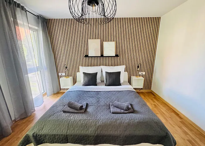 Apartment Familiennest - Grosszuegige Familienwohnung Mit Balkon