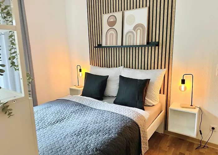 Familiennest - Grosszuegige Familienwohnung Mit Balkon *